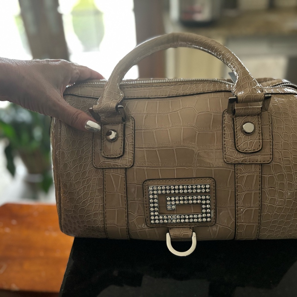 Guess Stone Chastity Handbag